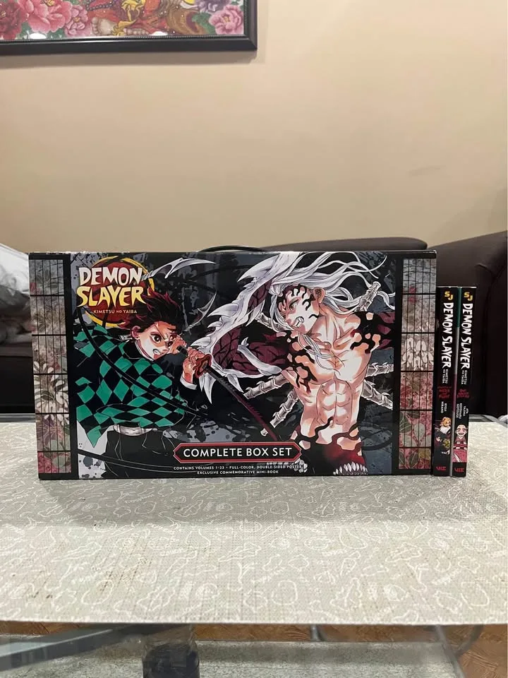 Demon Slayer Manga Box Set + 2 Side Stories image indicator(2)