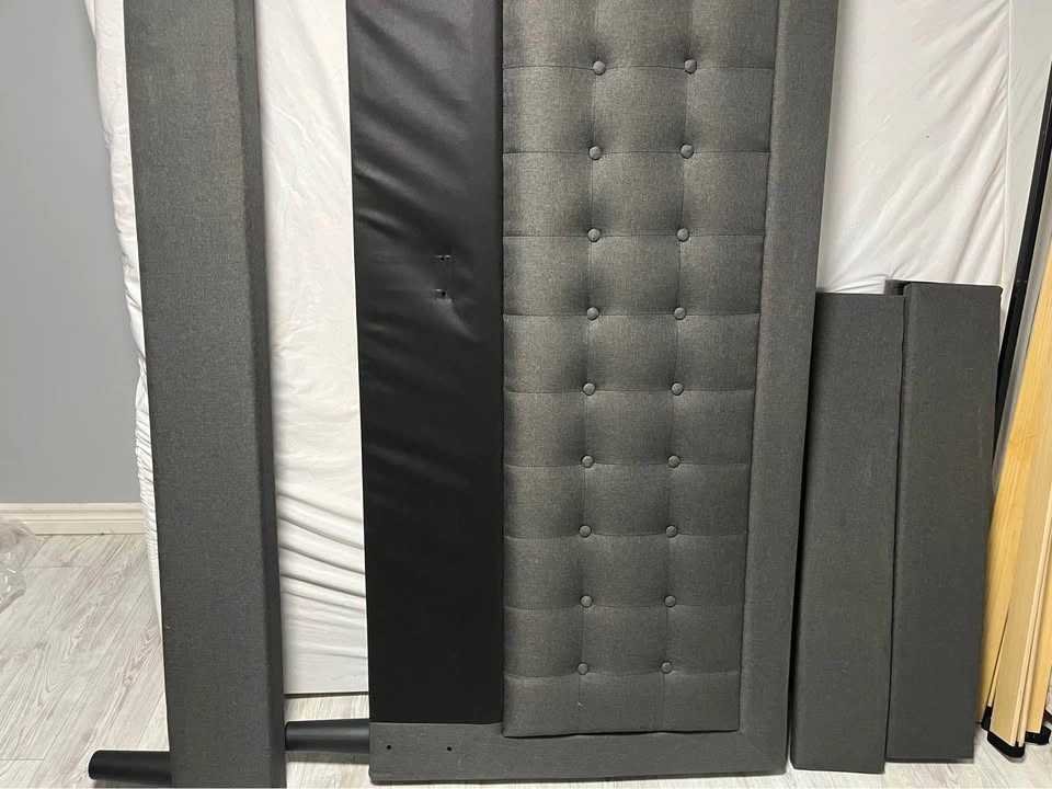 King bed frame - photo 3