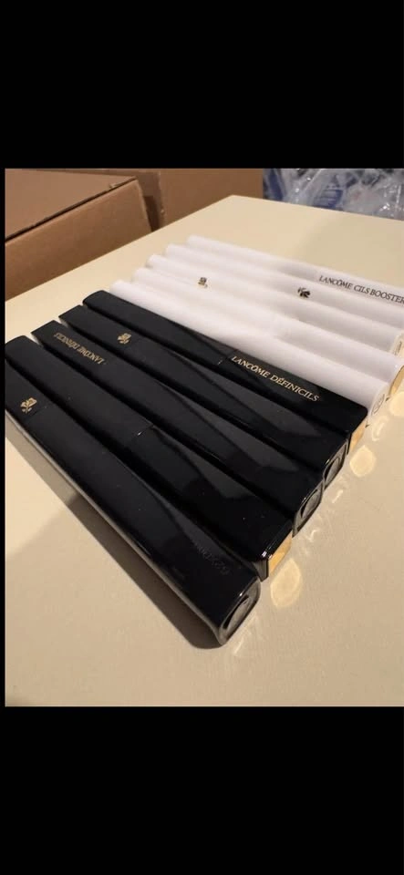 $10 EACH Lancôme, Elizabeth Arden, MAC, and Estée Lauder Mascara - photo 2