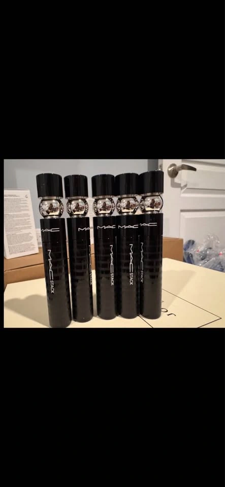 $10 EACH Lancôme, Elizabeth Arden, MAC, and Estée Lauder Mascara - photo 5