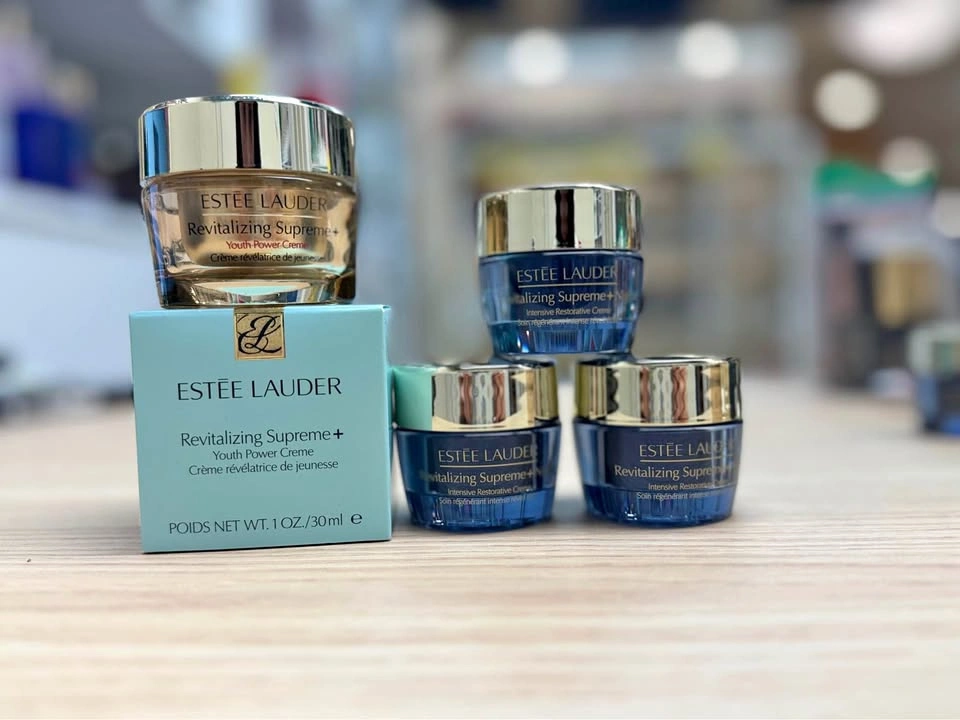 Estée Lauder Revitalizing Supreme+ Skincare Set