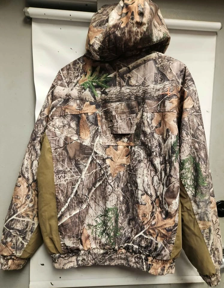 Camo hooded hunting jacket - photo 2