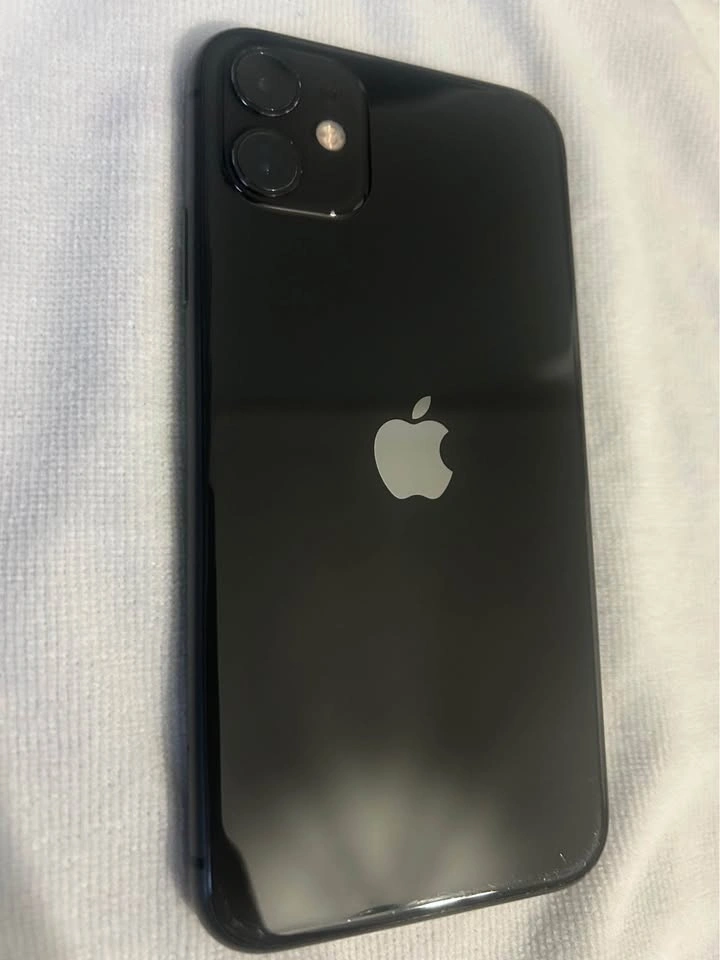 Apple iPhone 11 - Black - photo 3