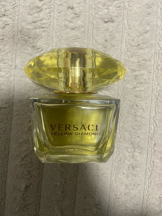 Versace Yellow Diamond