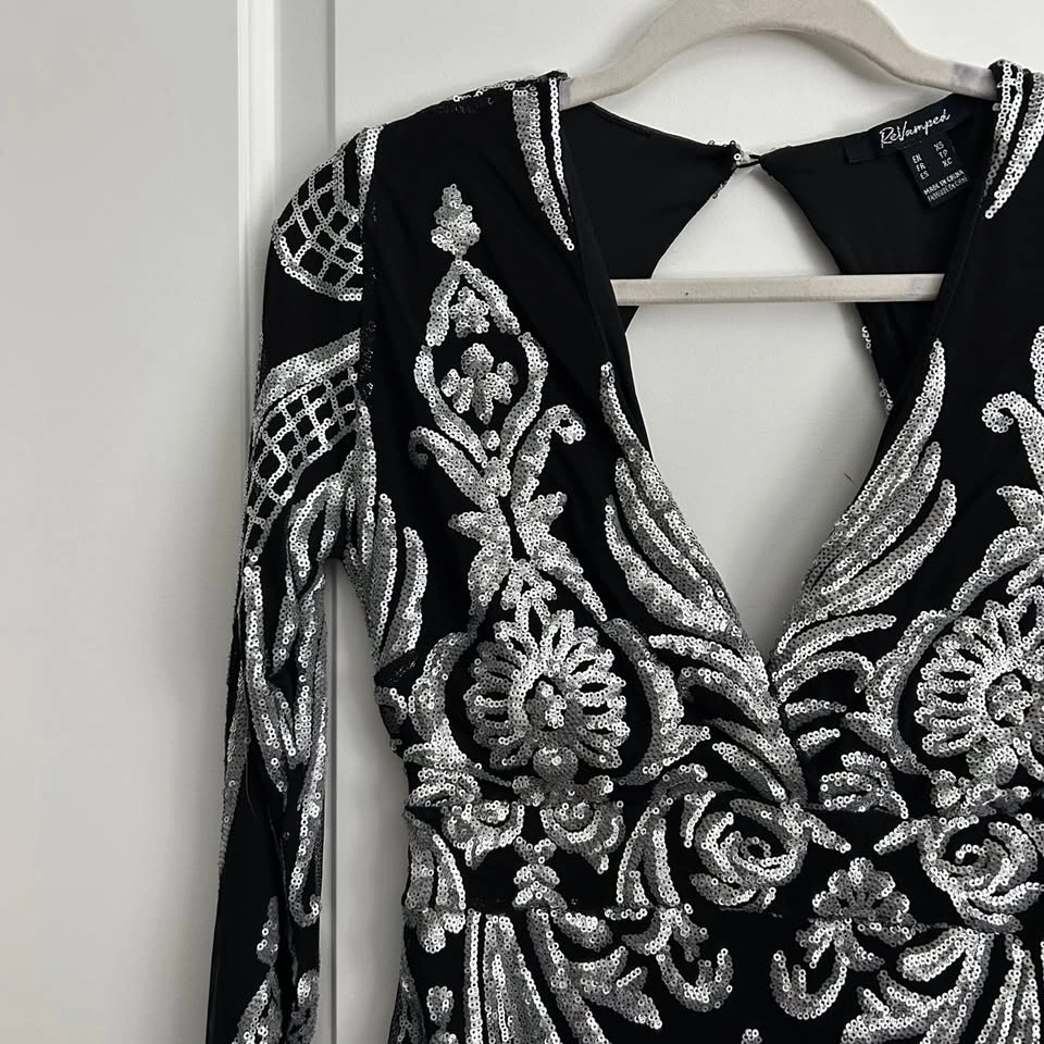 ReVamped Black & Silver Sequin Bodycon Dress - Size XS - photo 5