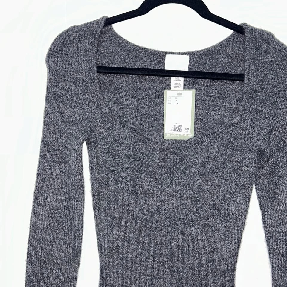 H&M Grey Knit Sweater Dress – Long Sleeve, Size XS - photo 2