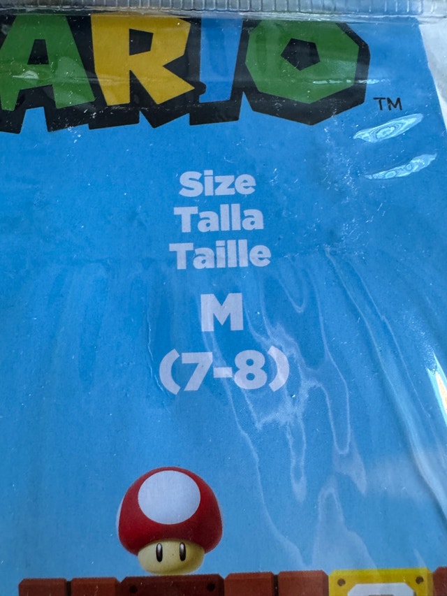 Brand new Luigi costume from super Mario Brothers - photo 4