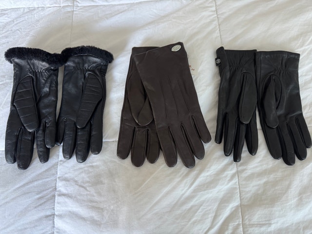 3 Pairs of Ladies Gloves: COACH, UGG, and Leather - photo 5