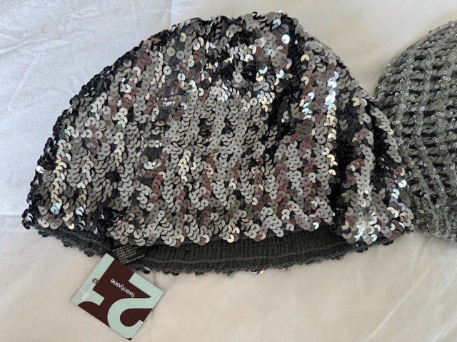 2 Brand New Ladies Winter Bennie Hats, silver in colour NEW - photo 2