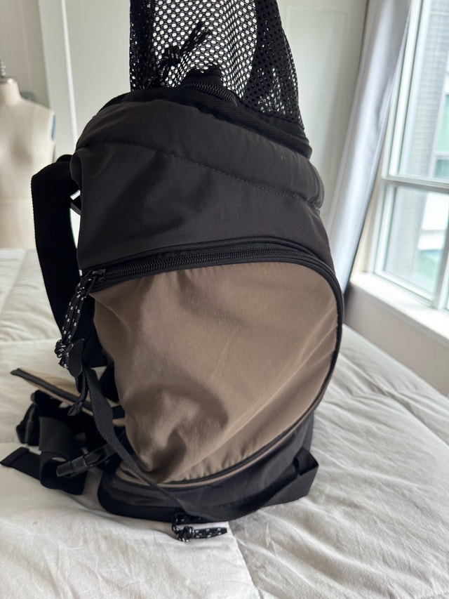 Brand New NATUYA Front Pet Carrier for Small Dogs or Cats - photo 4