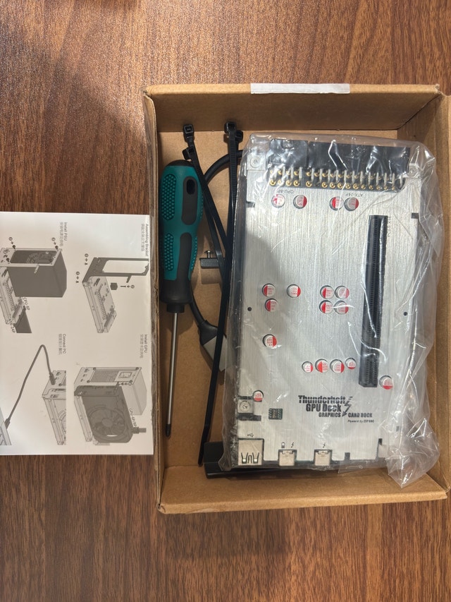 EXP GDC TH3P4G3 Thunderbolt GPU Dock - photo 3