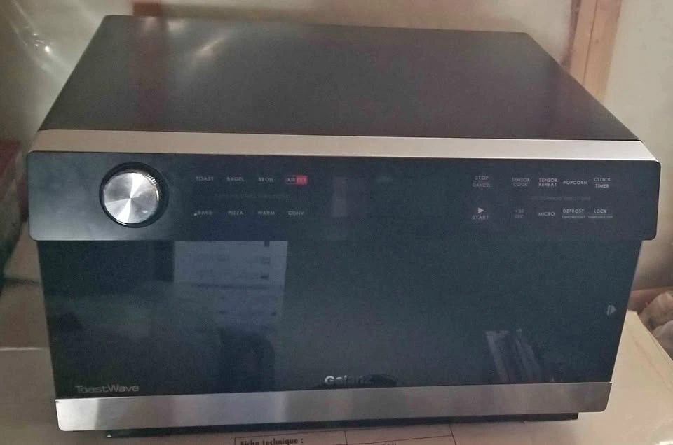 Galanz ToastWave Microwave 1.2 cu. ft. 4-in-1 Oven