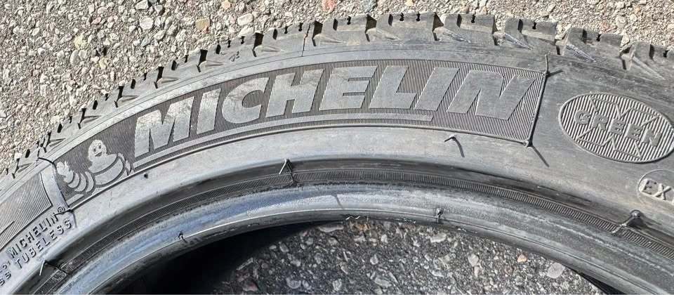225/45/18 MICHELIN WINTER TIRES - photo 3