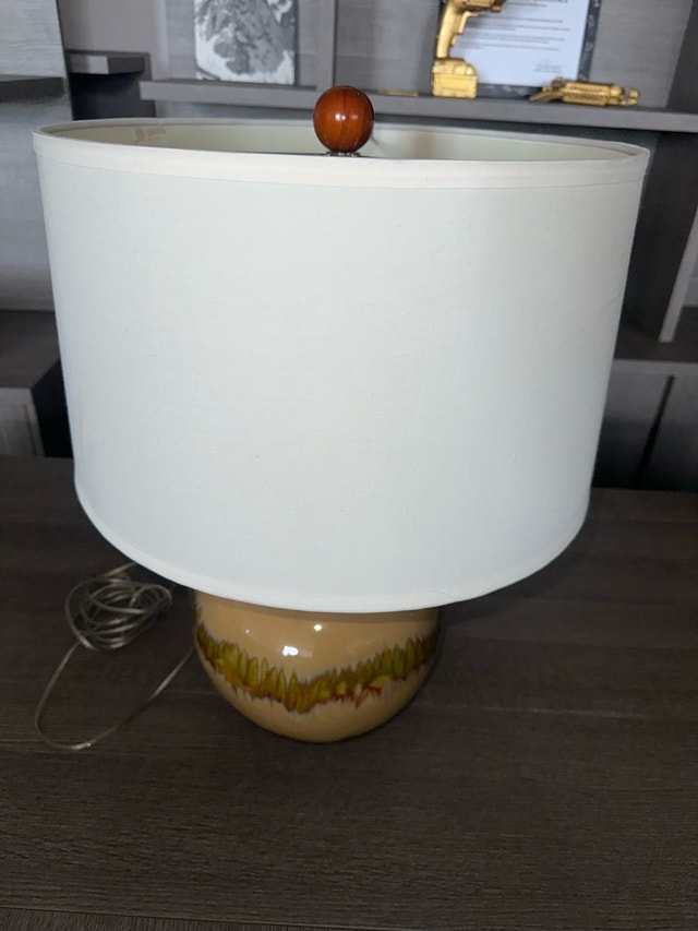 Vintage Signed Studio Pottery Table Lamp - photo 3