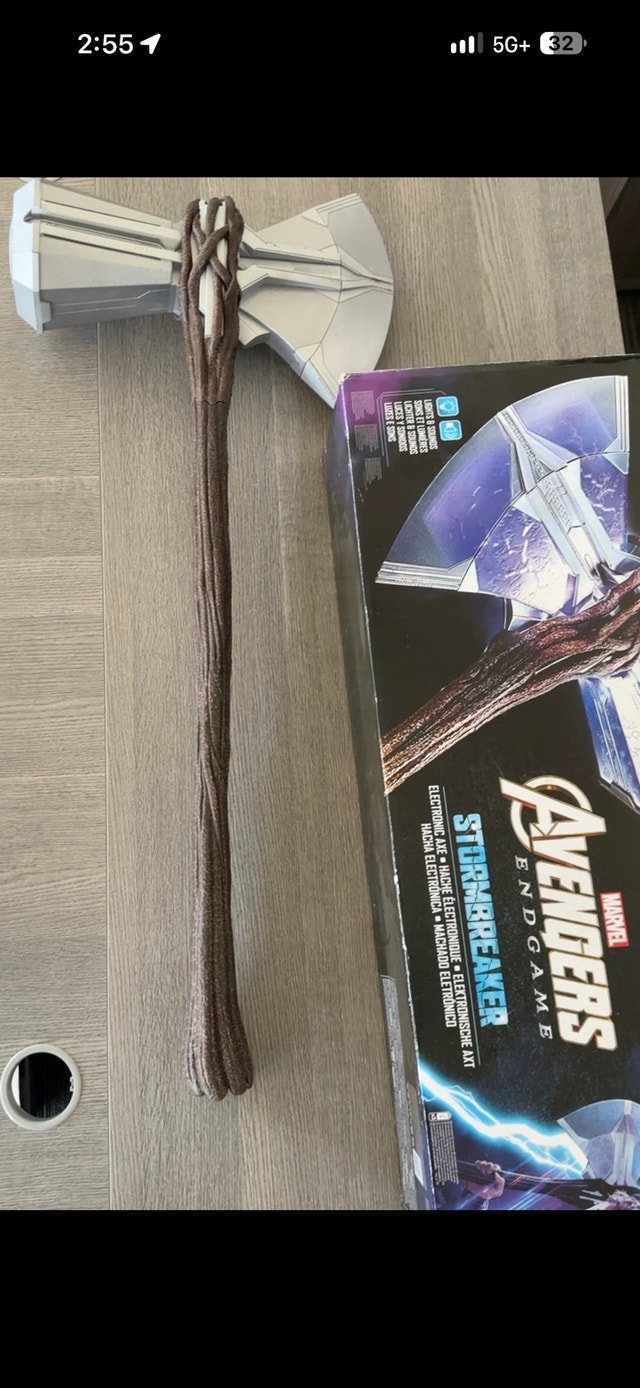 Hasbro Marvel Legends Stormbreaker Electronic Axe