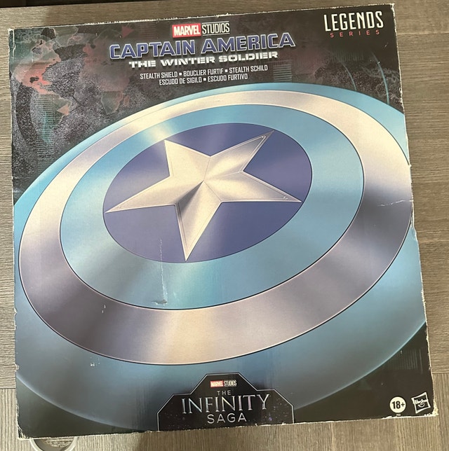 Hasbro Marvel Legends Captain America Stealth Shield - photo 3