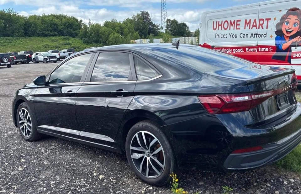 2025 Volkswagen Jetta - photo 5