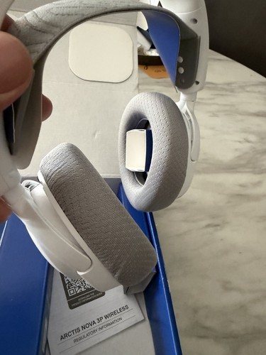 SteelSeries Arctis Nova Pro Wireless Headset - photo 4