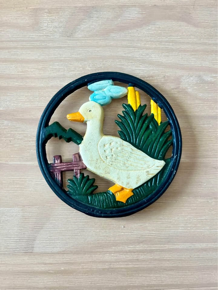 Vintage Cast Iron Rooster & Duck Trivets Set of 2 - photo 3