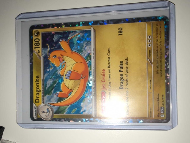 Pokémon Dragonite M24EN 012/015 Holo Card - photo 4