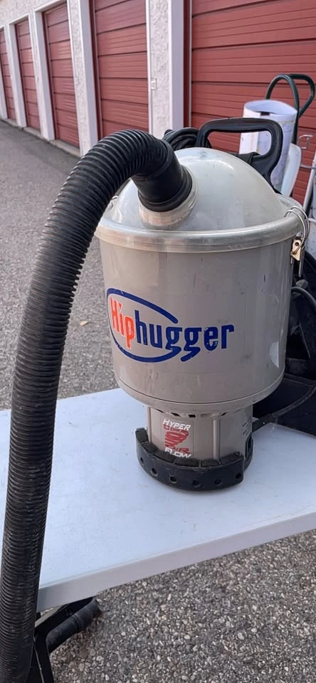 Century Hip Hugger 100 Shop Vacuum - photo 4