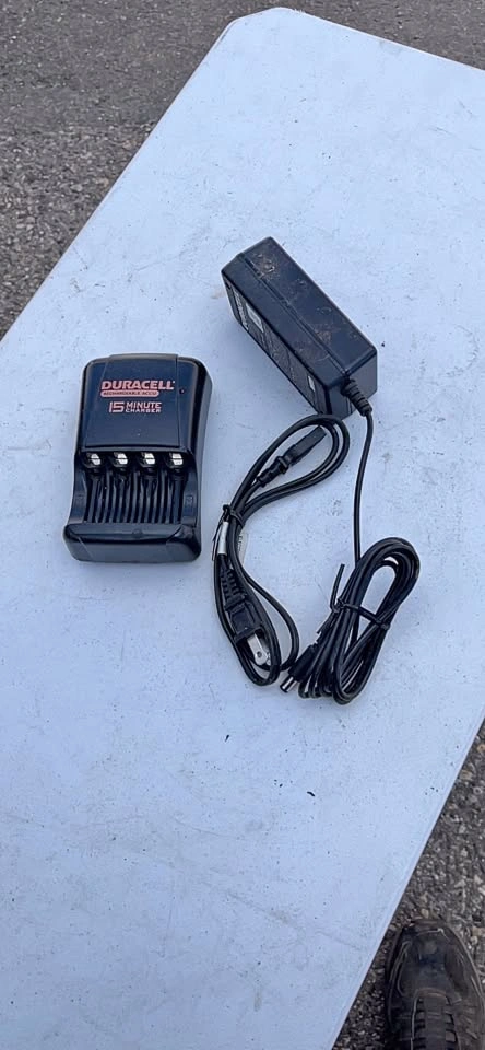 Duracell 15 Minute Charger with Power Adapter
