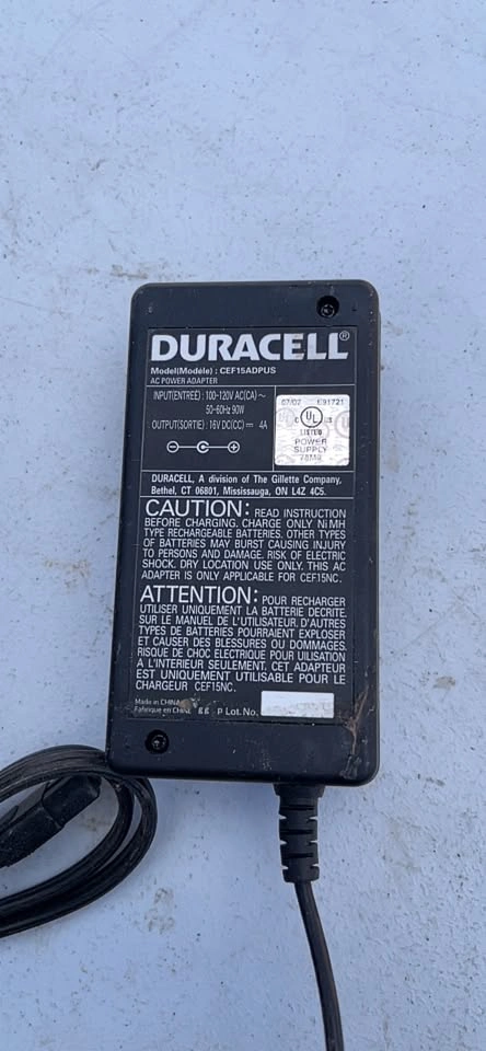 Duracell 15 Minute Charger with Power Adapter - photo 2