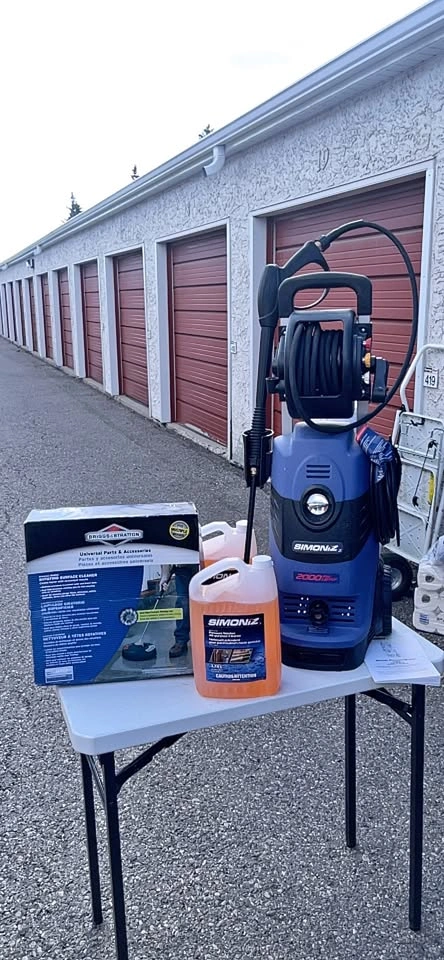Simoniz 2000 PSI Pressure Washer + BNIB Surface Cleaner Bundle