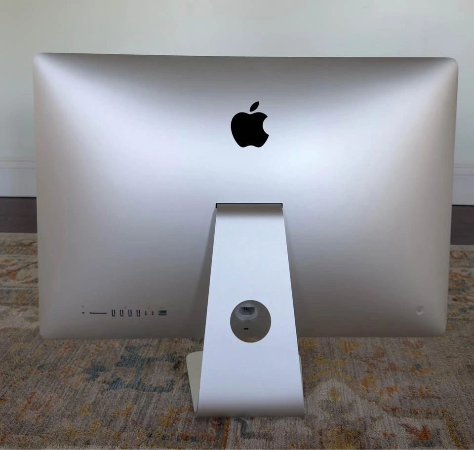 2017 iMac 27” 5K - $300 - photo 2