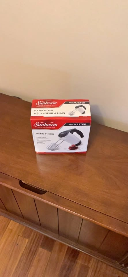 New Sunbeam Mixmaster Hand Mixer