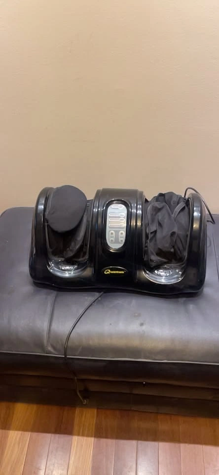 Quantum Foot Massager - photo 4