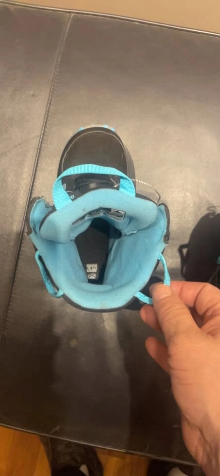 Burton Snowboard Boots - photo 3