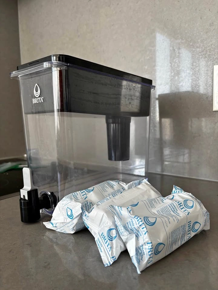 Brita Ultramax Water Filter Dispenser with 3 new filters