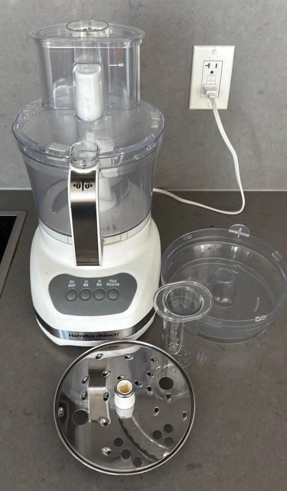 Hamilton Beach Food Processor - photo 2