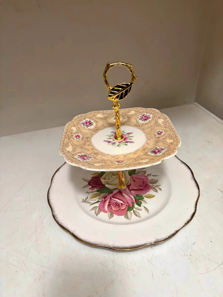 China tiered trays