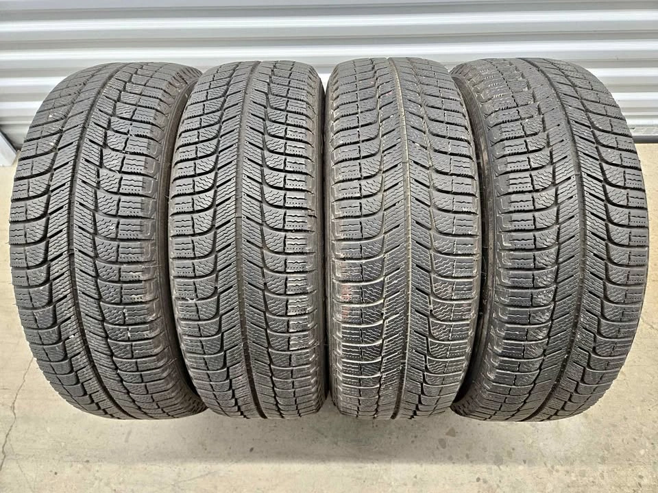 215/60/16 Michelin X-Ice