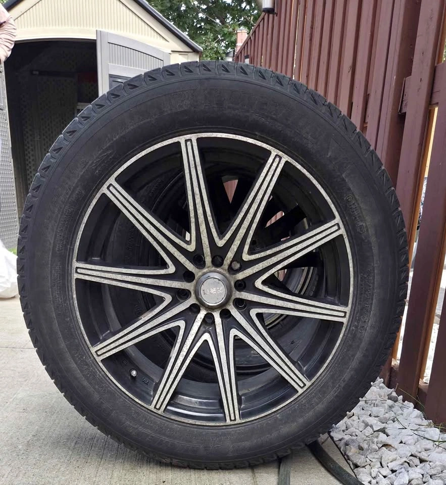 235/55R18 Michelin Winter Tires on 18" Alloy Rims – Set of 4