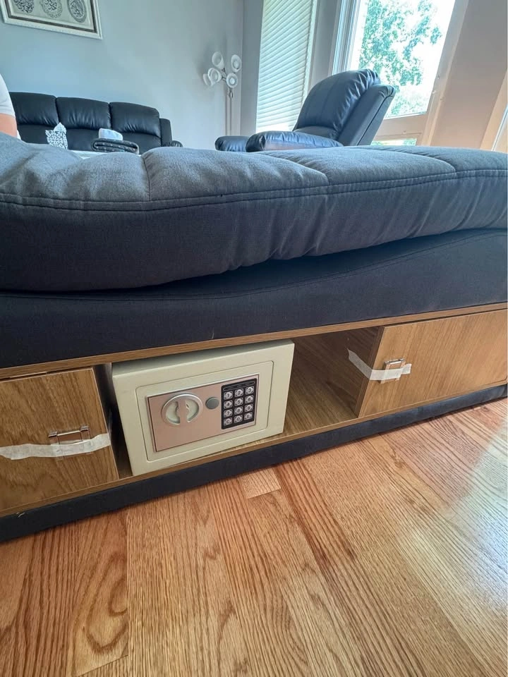 Lounge Chair with Bluetooth Speaker, Light, Massage & Locker - photo 4