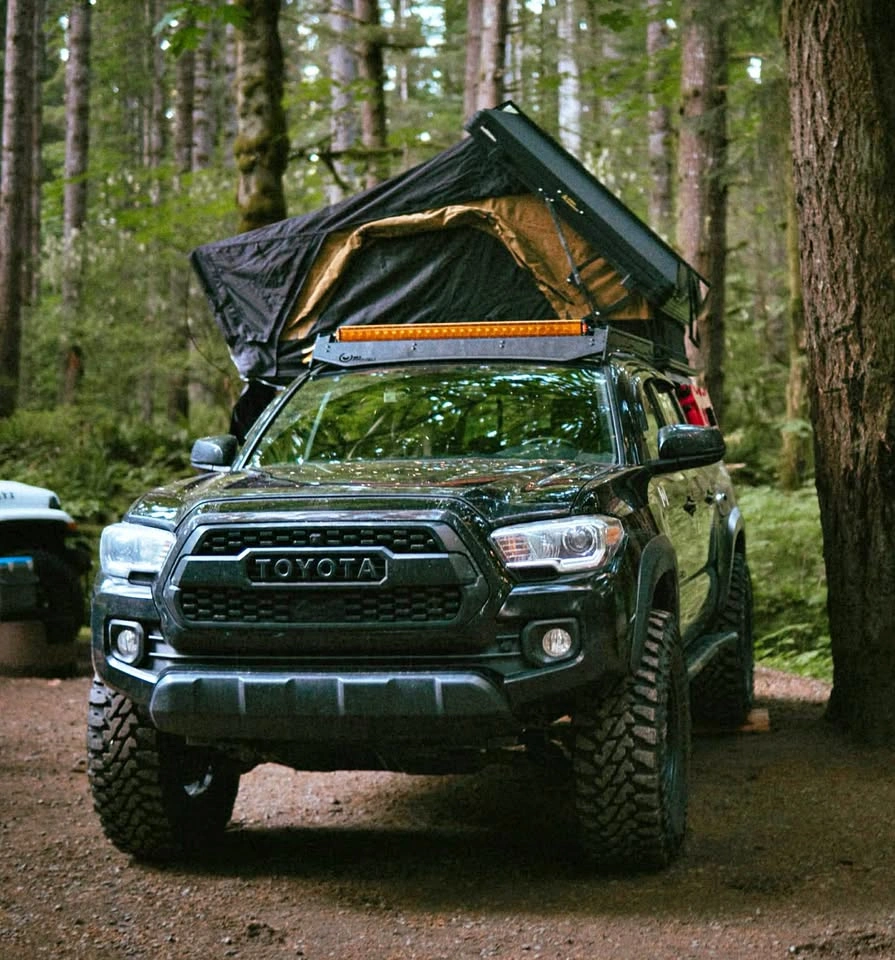Amber Adventure The Cabin 2.0 Roof Top Tent