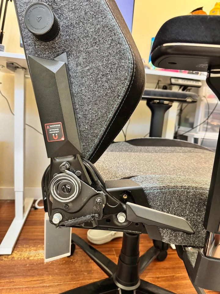 Secretlab Evo Titan XL Chair - photo 3