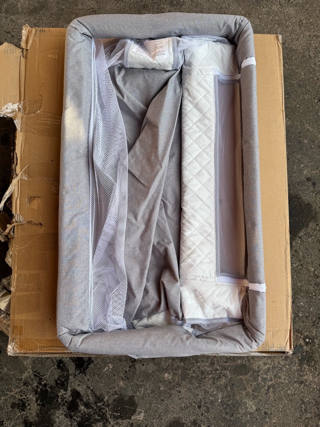 VEVOR Adjustable Baby Bedside Sleeper with Mattress - photo 3