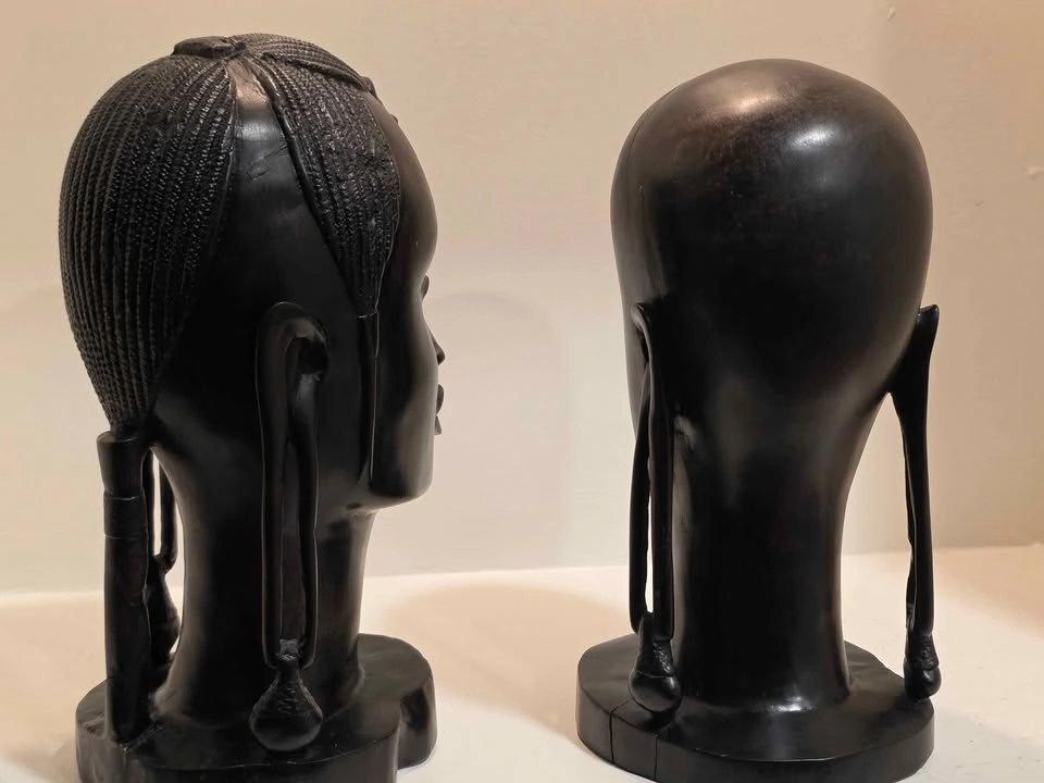Vintage Hand-Carved African [Tanzanian] Ebony Wood Busts - Pair - photo 3