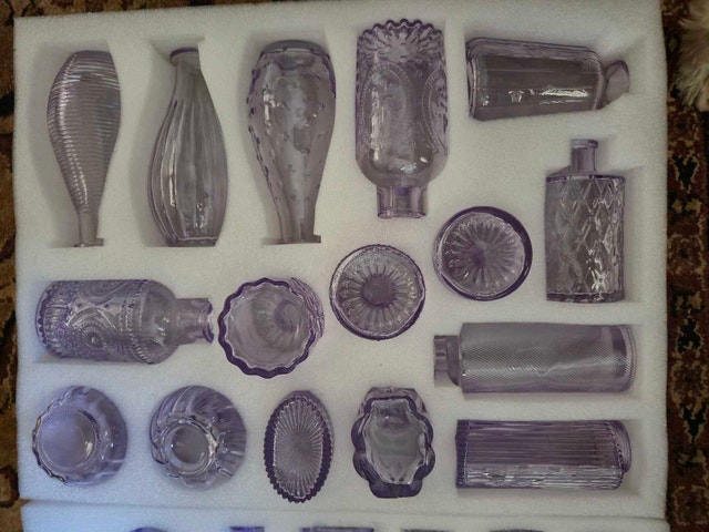 Brand New 32-Pack Vintage Purple Glass Bud Vases - photo 4