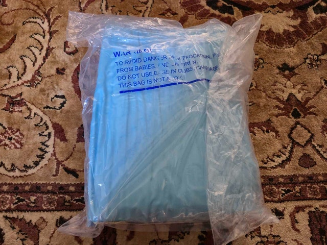 Brand New 12ft Inflatable Family Swimming Pool 145" x 74" x 22" - photo 3
