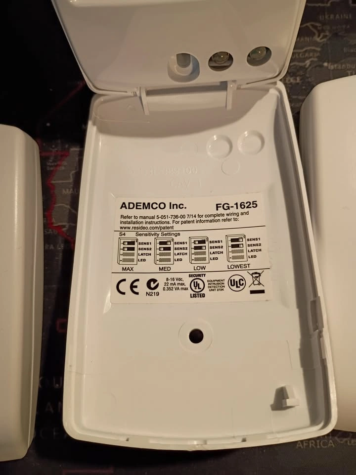 BRAND NEW Resideo FG-1625 Glass Break Detector + Simulator - photo 3
