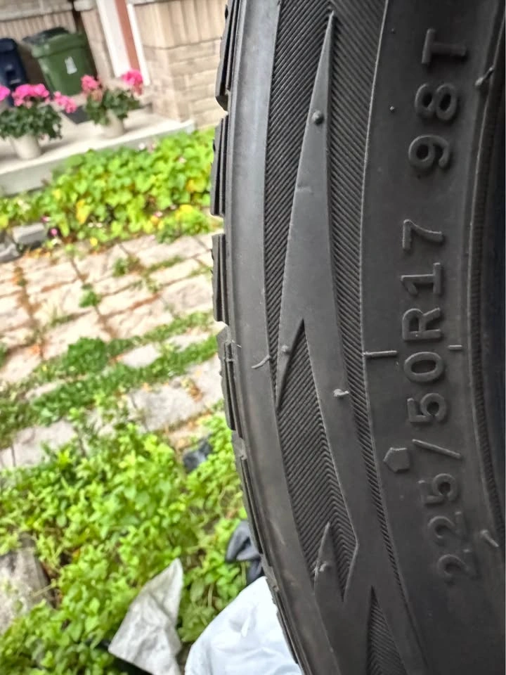 Pair of 225/50R17 Winter Tires Green-Max Great Tread 90$ - photo 2