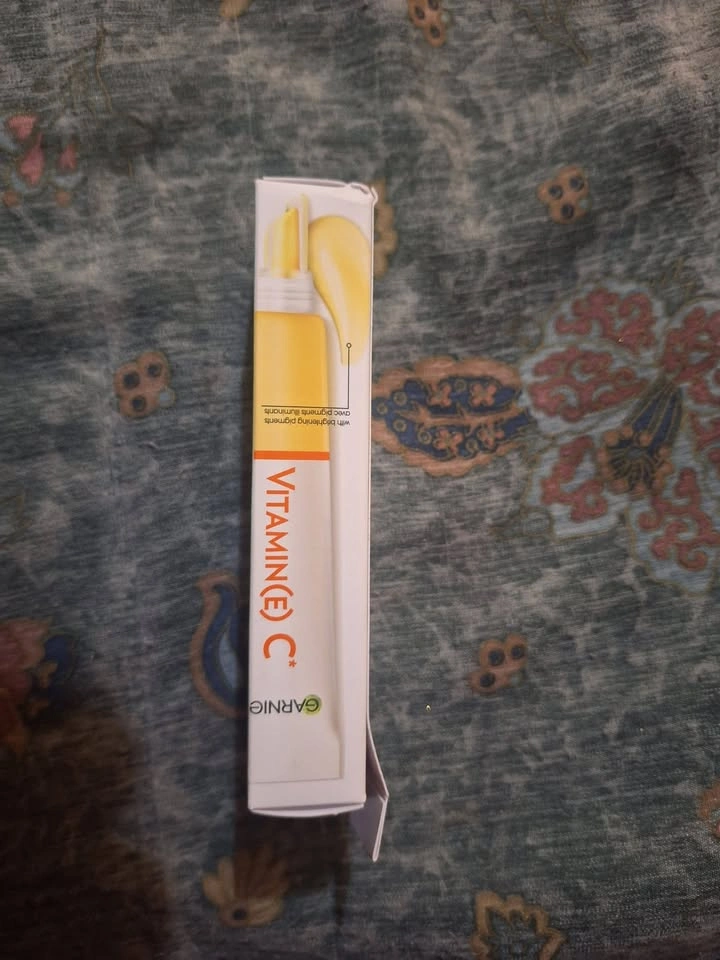 Garnier SkinActive Vitamin C Brightening Eye Cream 15 mL – NEW - photo 3