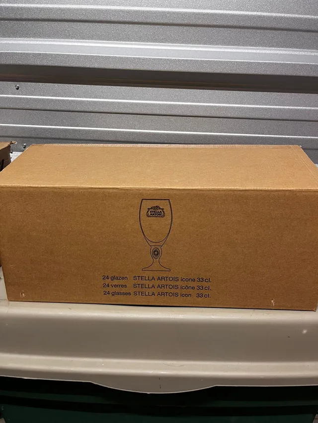 Stella Artois Glasses image indicator(4)