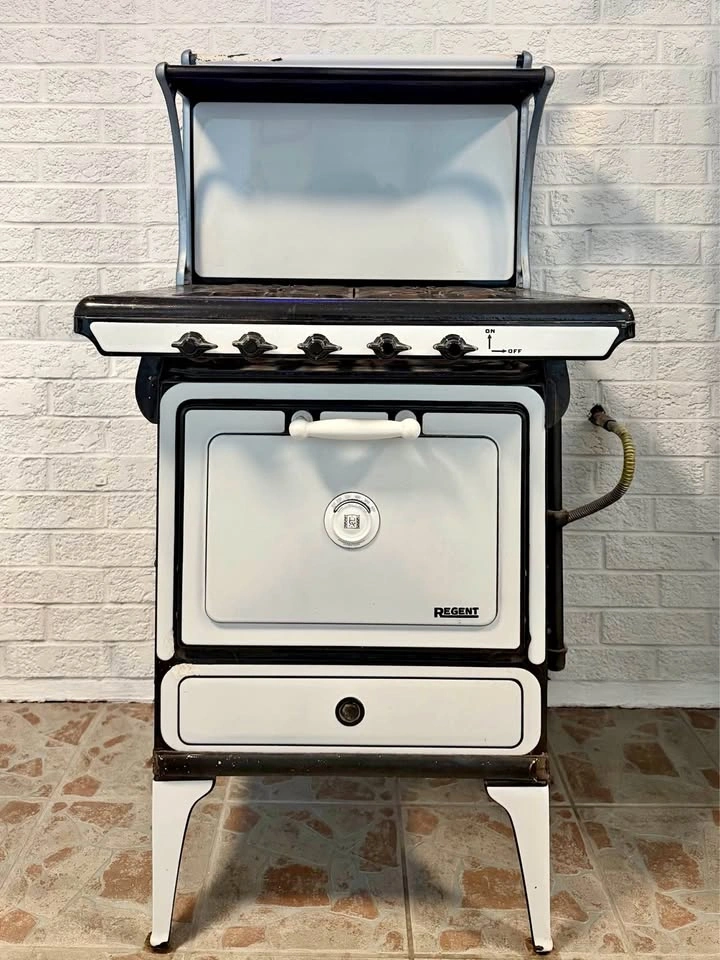 Regent FB-661 Vintage Gas Stove
