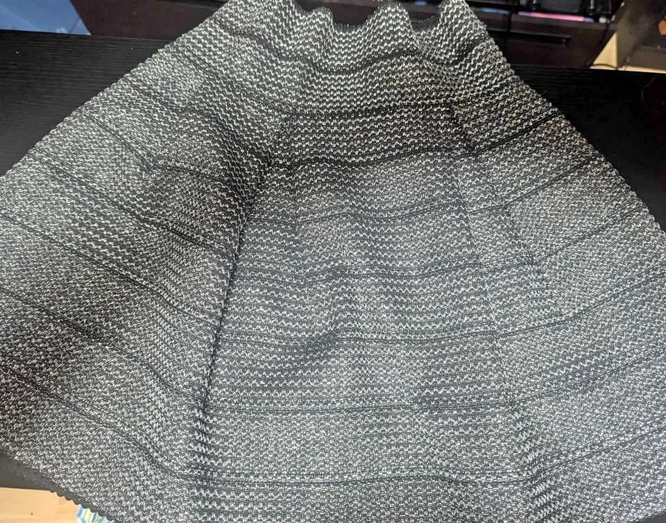 H&M Metallic Knit Skirt – Black/Silver, S